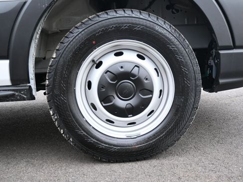 New 2026 Ford Transit 250 148 Medium Roof image 44