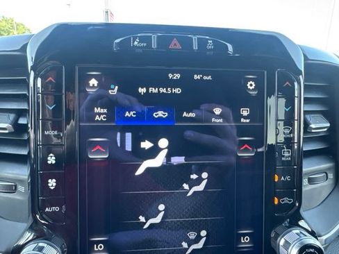 Used 2020 RAM 3500 Laramie AWD/4WD image 41