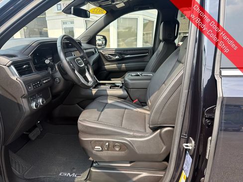 Used 2022 GMC Yukon Denali AWD/4WD image 11