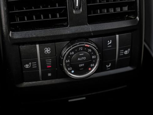 Used 2018 Mercedes-Benz GLS 550 4MATIC image 47
