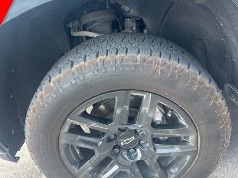 Used 2021 Chevrolet Silverado 1500 LT Trail Boss w/ Bed Protection Package AWD/4WD image 12