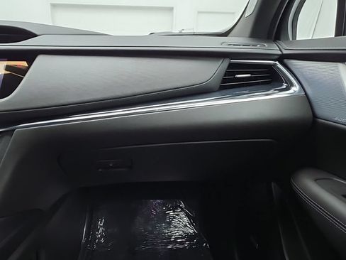Used 2024 Cadillac XT5 Premium Luxury AWD/4WD image 47