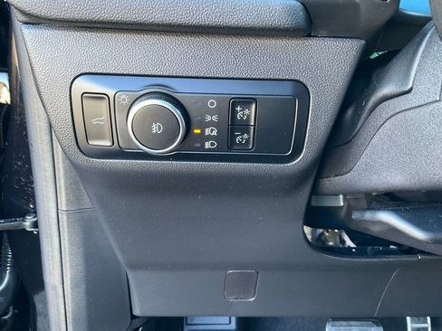 Used 2024 Ford Escape ST-Line Elite w/ Premium Technology Package image 64