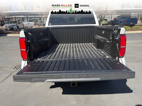 New 2026 Toyota Tacoma TRD Off-Road w/ TRD Off Road Upgrade Package AWD/4WD image 19