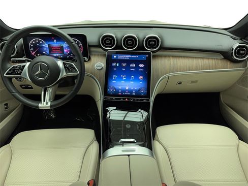 Used 2024 Mercedes-Benz C 300 4MATIC Sedan image 16