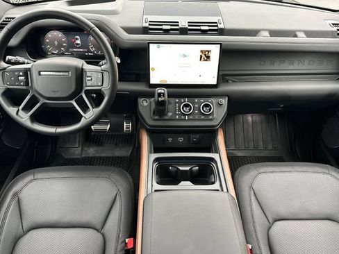 Used 2024 Land Rover Defender 110 X AWD/4WD image 12