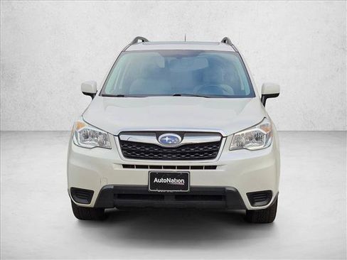 Used 2015 Subaru Forester 2.5i Premium w/ Popular Package #2 AWD/4WD image 3