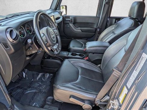 Used 2018 Jeep Wrangler Unlimited Sport S AWD/4WD image 15