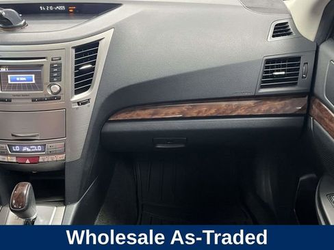 Used 2013 Subaru Legacy 2.5i Limited w/ Popular Pkg 2 AWD/4WD image 19