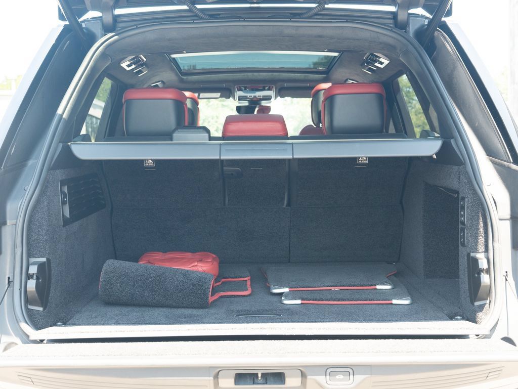 Used 2021 Land Rover Range Rover Autobiography AWD/4WD image 38