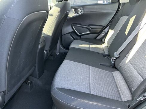 Used 2021 Kia Soul S FWD image 25