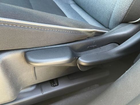 Used 2025 Chevrolet TrailBlazer LT image 23