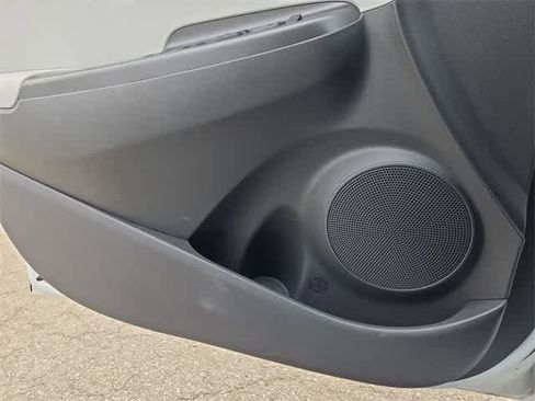 Used 2023 Hyundai Kona SEL image 30