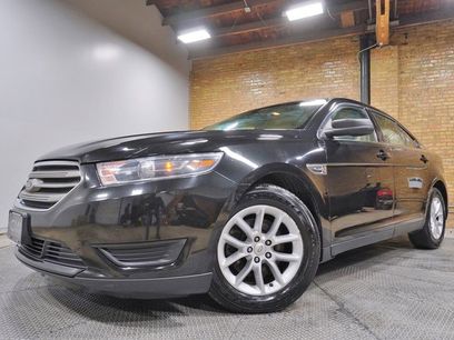 Used 2014 Ford Taurus SE