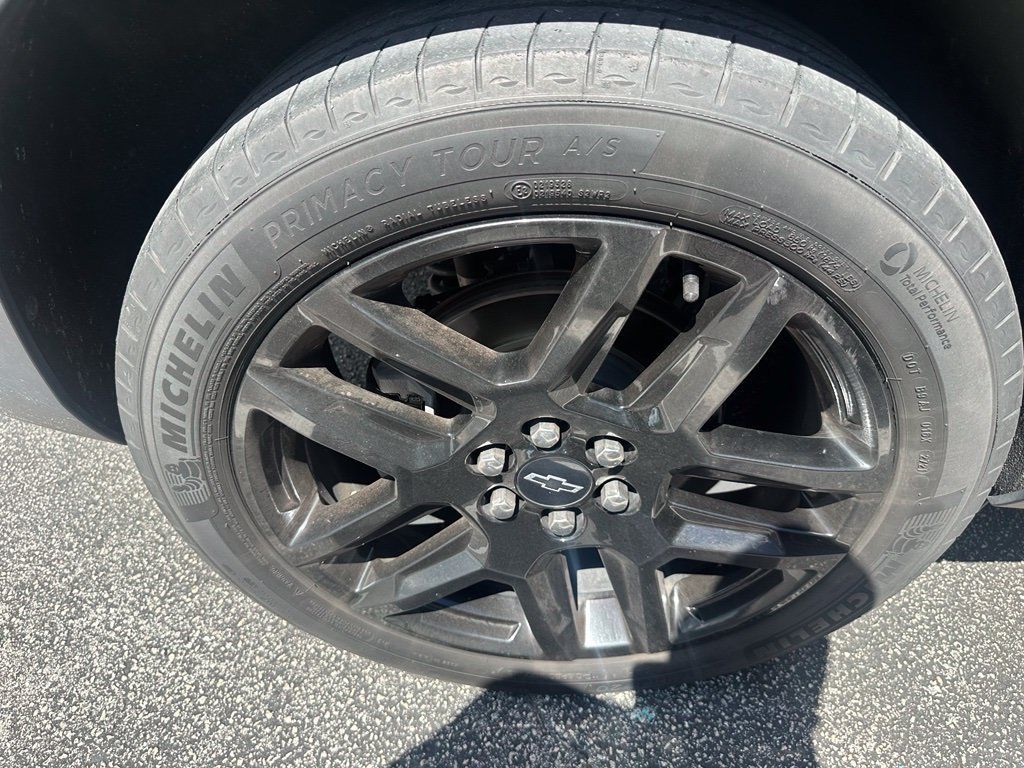 Used 2022 Chevrolet Blazer LT w/ LPO, Black Accent Package FWD image 8