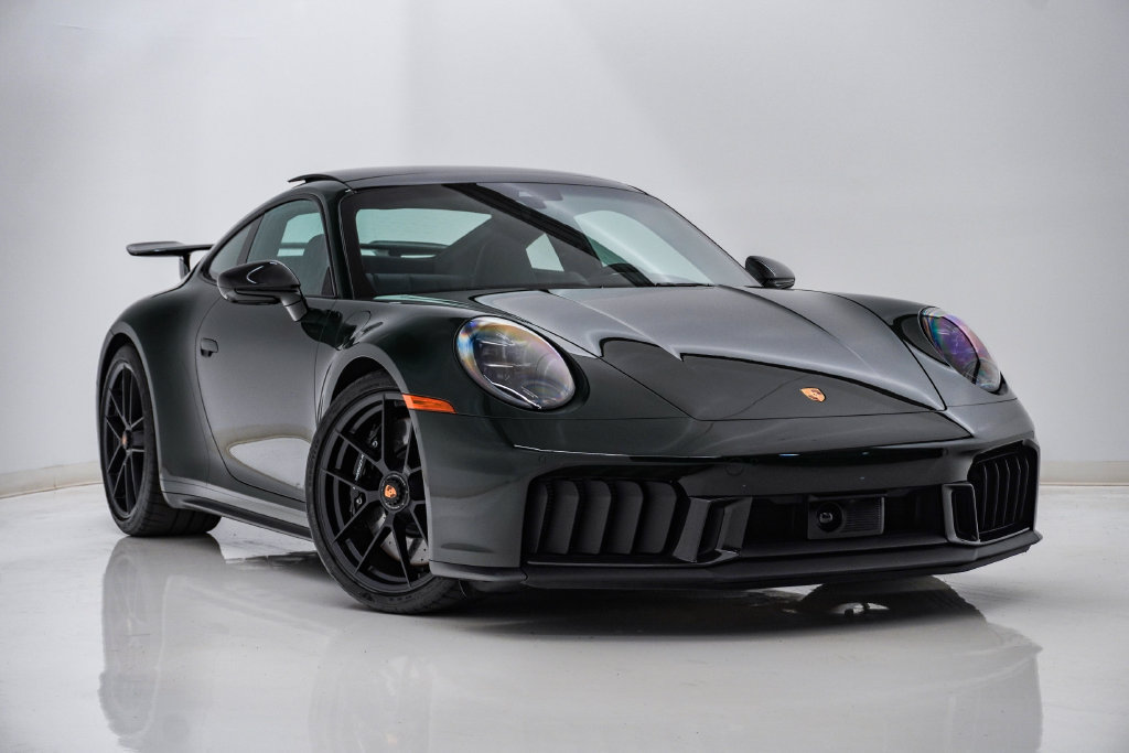 Certified 2026 Porsche 911 Carrera 4 GTS AWD/4WD image 8