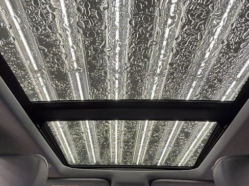 Used 2024 Ford F250 Lariat w/ Lariat Ultimate Package image 47