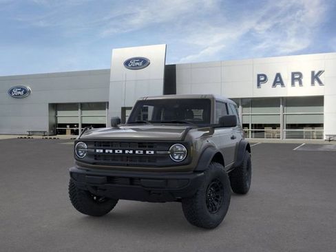 New 2026 Ford Bronco 2-Door w/ Sasquatch Package image 2