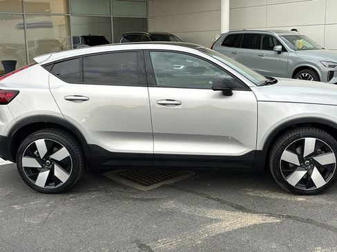 Used 2023 Volvo C40 P8 Recharge Plus AWD/4WD image 28
