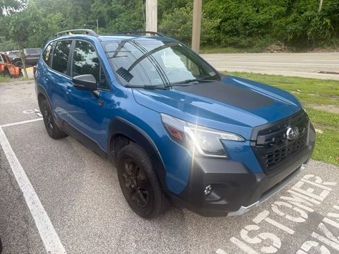 Used 2023 Subaru Forester Wilderness w/ Wilderness Package AWD/4WD image 7