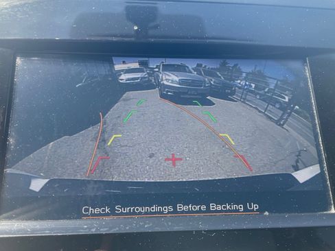 Used 2018 Subaru Crosstrek 2.0i Premium w/ Eyesight System AWD/4WD image 12