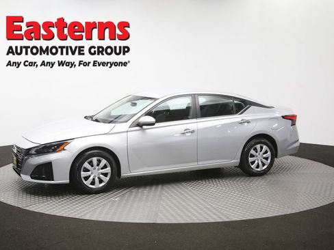 Used 2023 Nissan Altima 2.5 S FWD image 56