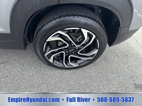 Used 2024 Chevrolet TrailBlazer RS FWD image 13
