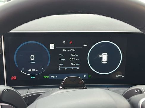 Used 2025 Hyundai Santa Fe Limited image 16