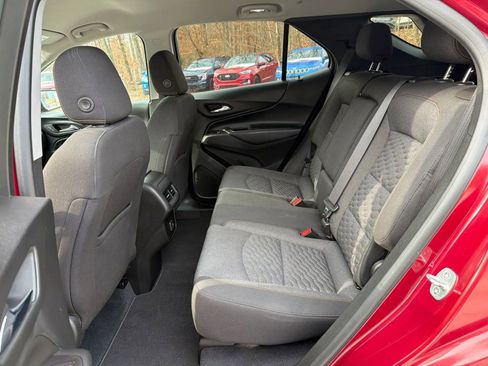 Used 2021 Chevrolet Equinox LT image 34