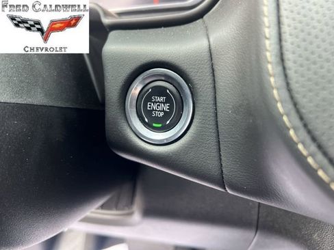 Used 2023 Chevrolet Suburban Premier image 22