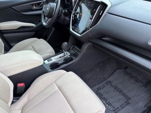 Used 2023 Subaru Ascent Premium w/ Convenience Package AWD/4WD image 14