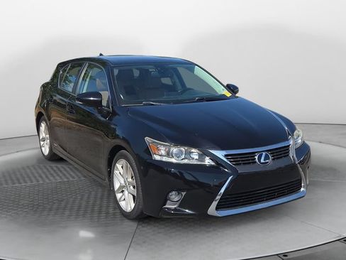 Used 2016 Lexus CT 200h w/ Navigation Package FWD image 7