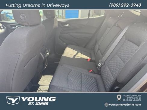 Used 2020 Chevrolet Equinox LT w/ Driver Convenience Package FWD image 32