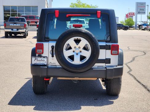 Used 2011 Jeep Wrangler Unlimited Sport AWD/4WD image 4