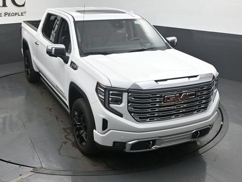 Used 2023 GMC Sierra 1500 Denali AWD/4WD image 64