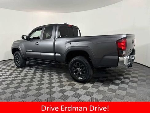 Certified 2021 Toyota Tacoma SR5 RWD image 21