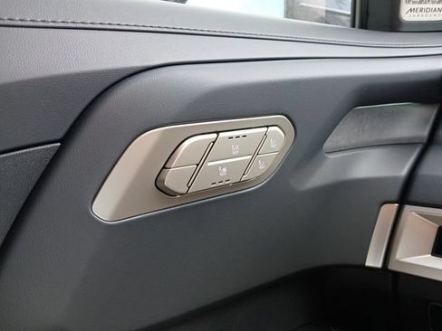New 2027 Kia Telluride SX FWD image 31