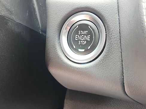 Certified 2023 GMC Yukon AT4 w/ AT4 Premium Plus Package AWD/4WD image 24