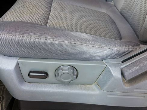 Used 2011 Ford F150 XLT w/ XLT Chrome Pkg AWD/4WD image 21
