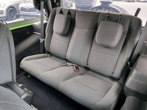 Used 2025 Jeep Wrangler Sport AWD/4WD image 11