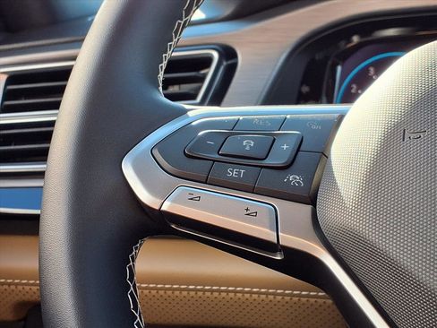 New 2026 Volkswagen Atlas Cross Sport SE image 21