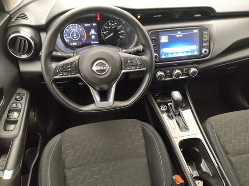Used 2024 Nissan Kicks SV FWD image 22