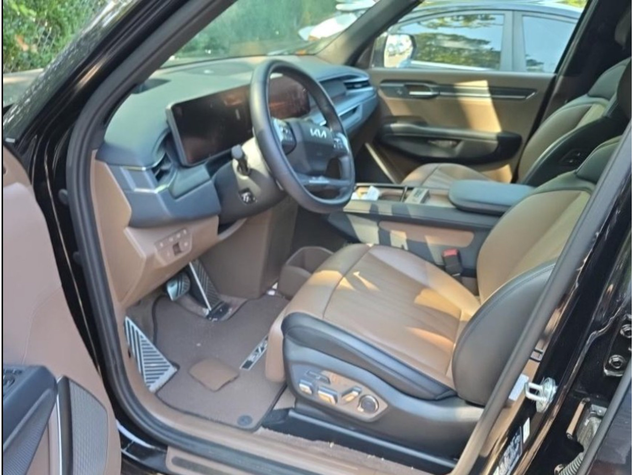 Used 2024 Kia EV9 GT-Line AWD/4WD image 6