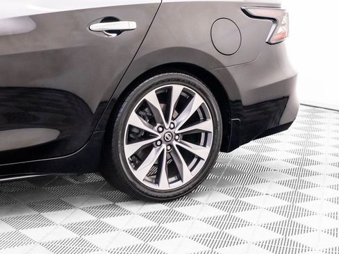 Used 2019 Nissan Maxima Platinum w/ Sport Mat Group FWD image 33