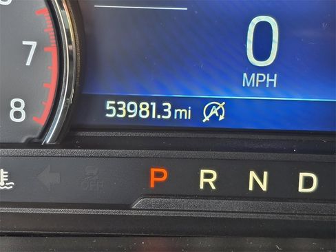 Used 2020 Ford Explorer XLT image 71