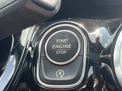 Used 2026 Mercedes-Benz GLA 250 4MATIC image 38