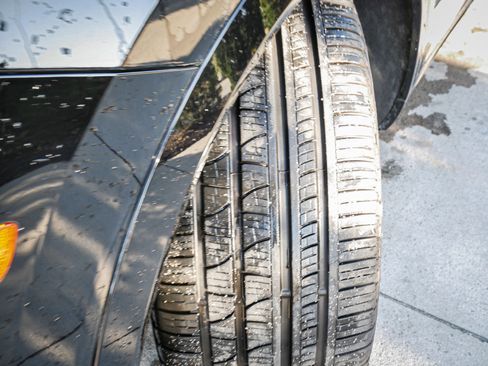 Used 2021 Porsche Cayenne Turbo S image 12