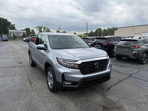 Used 2025 Honda Ridgeline RTL image 3