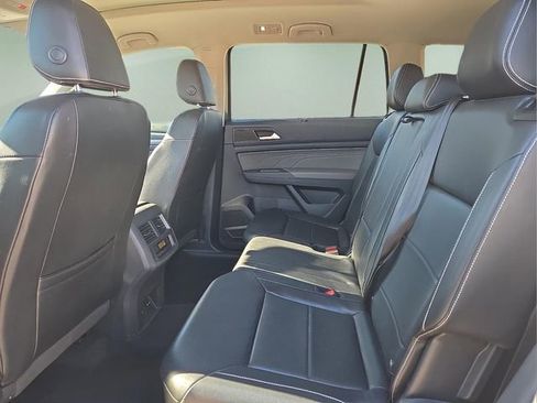 Used 2022 Volkswagen Atlas SE image 16