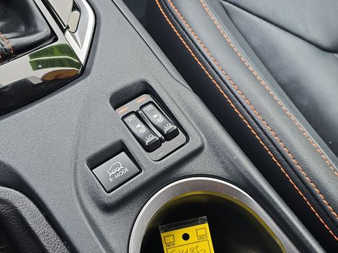 Used 2019 Subaru Crosstrek 2.0i Limited w/ Moonroof Package w/Navigation image 27